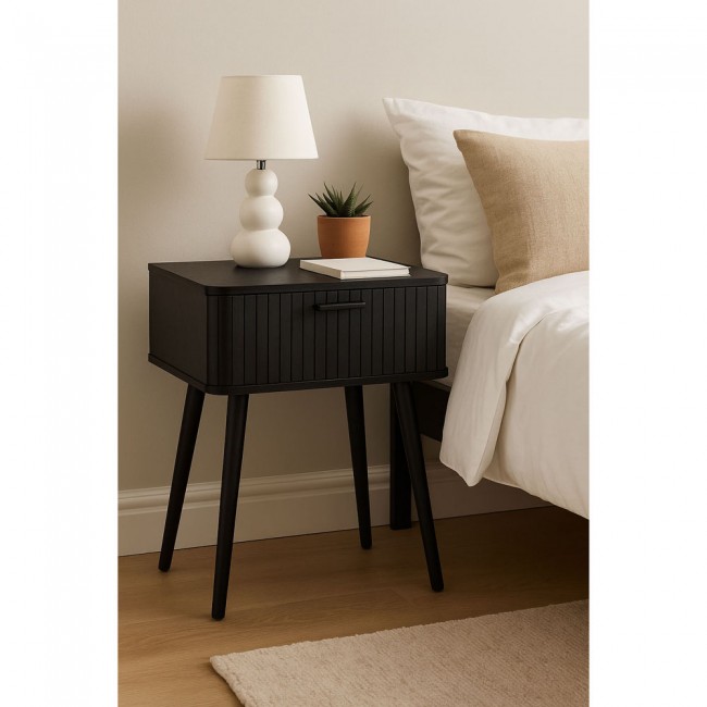 ΚΟΜΟΔΙΝΟ ΞΥΛΙΝΟ ΜΕ ΣΥΡΤΑΡΙ ΣΕ ΜΑΥΡΟ ΧΡΩΜΑ 40x29x52εκ. ANKOR