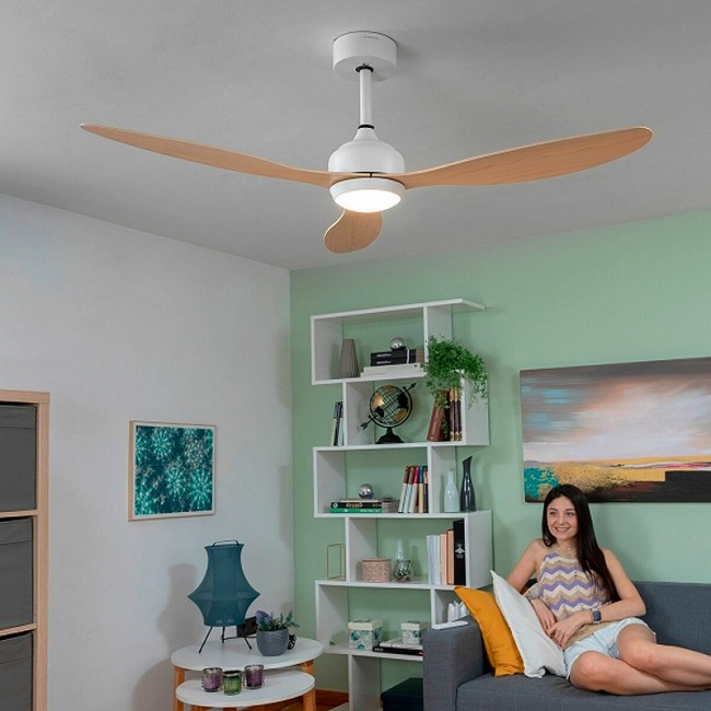 Ανεμιστήρας οροφής με LED και 3 πτερύγια Flaled InnovaGoods V0103873 Ø132 χρώμα λευκό - φυσικό 36W