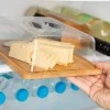 ESTIA ΒΑΣΗ ΤΥΡΙΩΝ BAMBOO ESSENTIALS ΜΕ ΠΛΑΣΤΙΚΌ ΚΑΠΑΚΙ 24x18x7.5cm