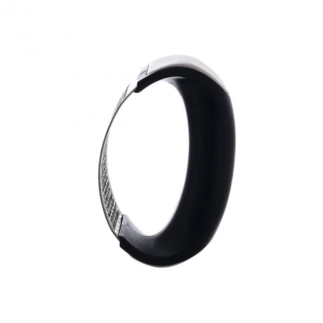 GARLIC PLESS STAINLESS STEEL WITH ERGONOMIC SILICONE HANDLE