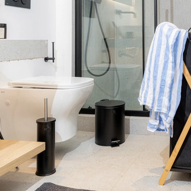 BATHROOM BIN CLASSIC SOFT CLOSE 5lt MATTE BLACK