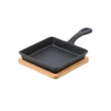 SERVING PAN IRON CAST IRON 14cm WITH BAMBOO BASE