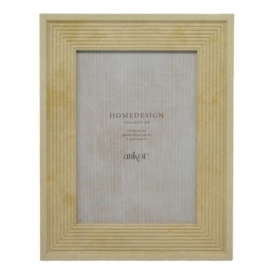 ΚΟΡΝΙΖΑ ΠΛΑΣΤΙΚΗ 15x20εκ. ΣΕ ΜΠΕΖ ΧΡΩΜΑ ΜΕ ΞΥΛΙΝΗ ΟΨΗ ANKOR