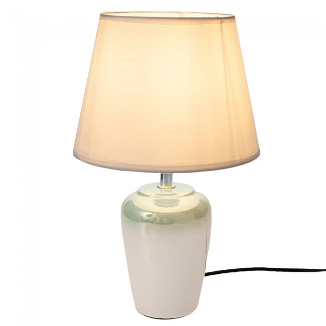 IRIDISCENT CREAM CERAMIC LAMP WITH WHITE HAT D20Χ32CM