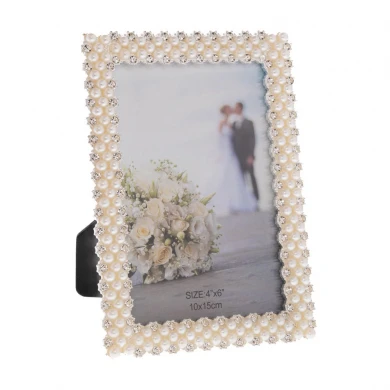 ΚΡΕΜ ΜΕΤΑΛΛΙΚΗ ΚΟΡΝΙΖΑ ΜΕ ΠΕΡΛΕΣ 10Χ15ΕΚ