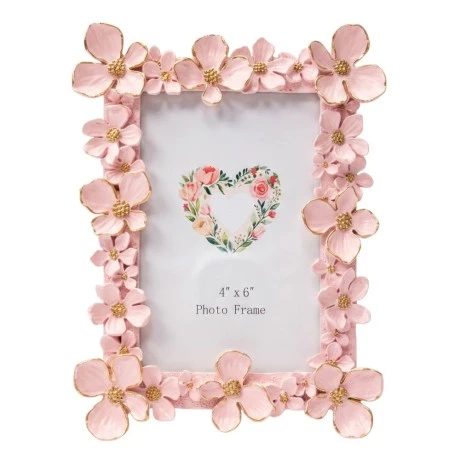 WHITE RESIN PHOTO FRAME WITH EMBOSSED FLOWERS 10X15CM