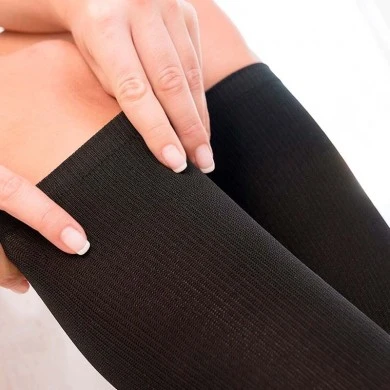 Anti-fatigue compression socks color black