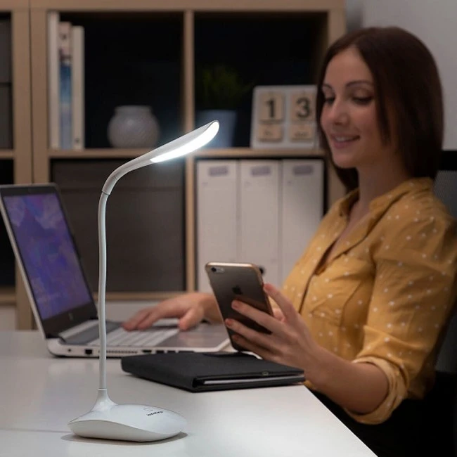 Innovagoods V0103192 Rechargeable touch LED desk lamp in white  Innovagoods V0103192