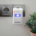 Απωθητικό εντόμων και τρωκτικών με LED V0103443 Killekt Innovagoods χρώμα λευκό 6,5x6x9,8εκ.