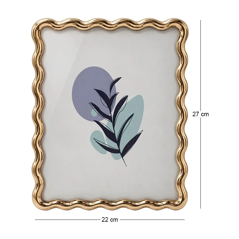 WAVY PHOTO FRAME IN GOLD COLOR 27X22CM