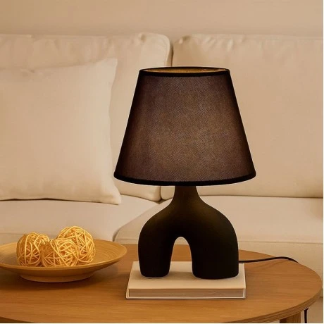 BLACK CERAMIC LAMP  WITH HAT 38.5CM