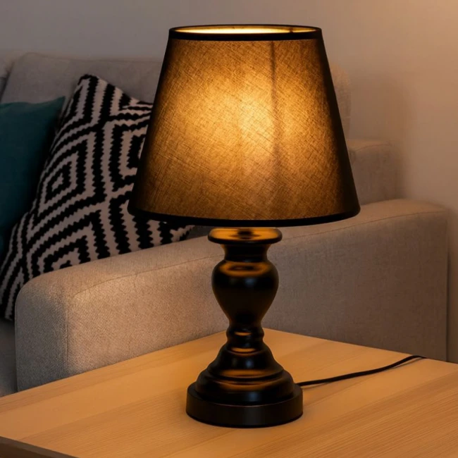 BLACK METAL LAMP WITH BLACK HAT 41CM