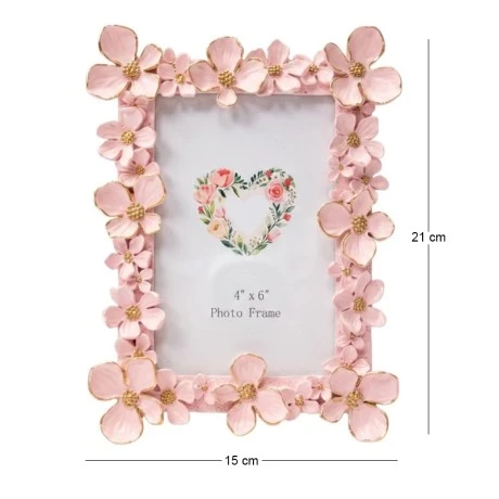 WHITE RESIN PHOTO FRAME WITH EMBOSSED FLOWERS 10X15CM