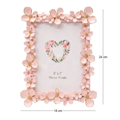 WHITE RESIN PHOTO FRAME WITH EMBOSSED FLOWERS 13X18CM