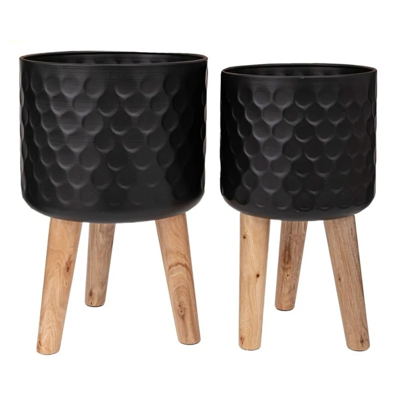 SET 2 BLACK METAL FLOWER POT WITH WOODEN LEGS 28X43 25X41CM