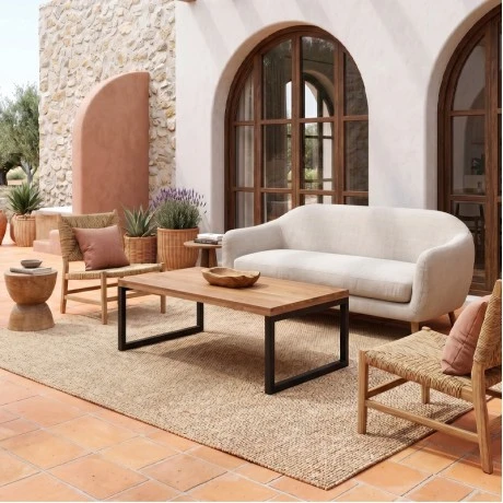 Tampa coffee table with black metallic legs and acacia surface in natural color 115x60x40cm.