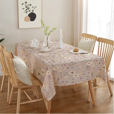Tablecloth multicolor 140x220cm.