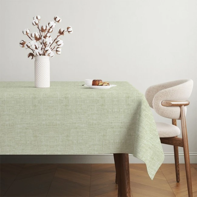 Tablecloth easy clean in green color 140x220cm.