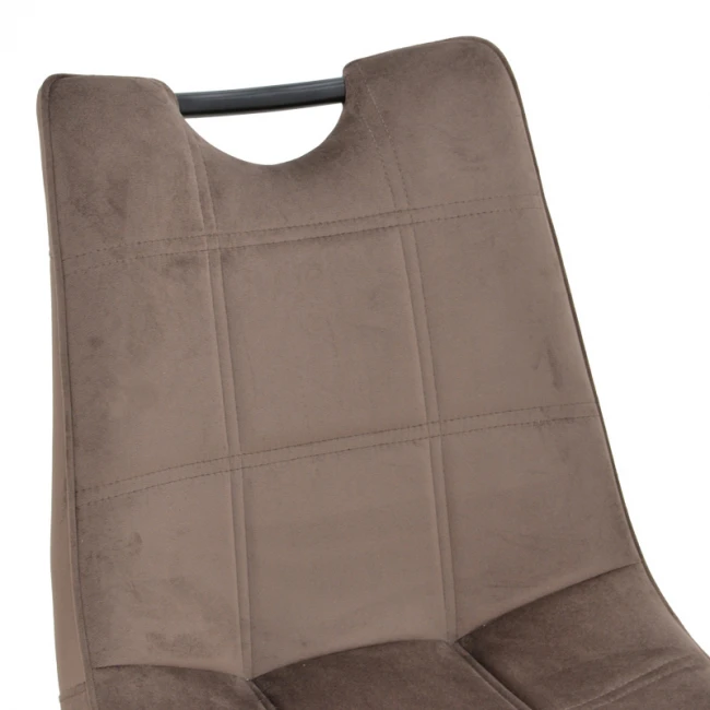 Καρέκλα Nely pakoworld βελούδο σε καφέ απόχρωση με μαύρο πόδι 47x61x85εκ