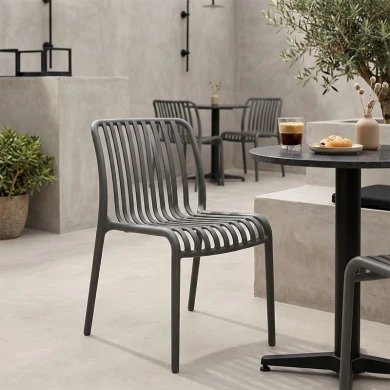 Καρέκλα Zoi pakoworld pp σε ανθρακί απόχρωση 42x58x79εκ